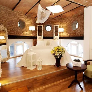 The White Swan Beyoglu İstanbul